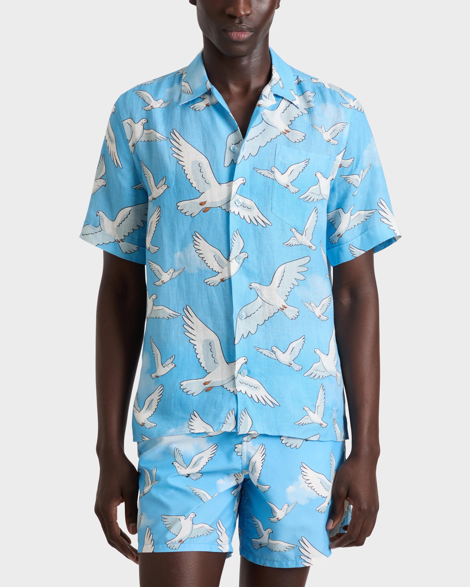 Vilebrequin Men Linen Bowling Shirt Doves - VBQ x 3.PARADIS - Blue Jaipuy