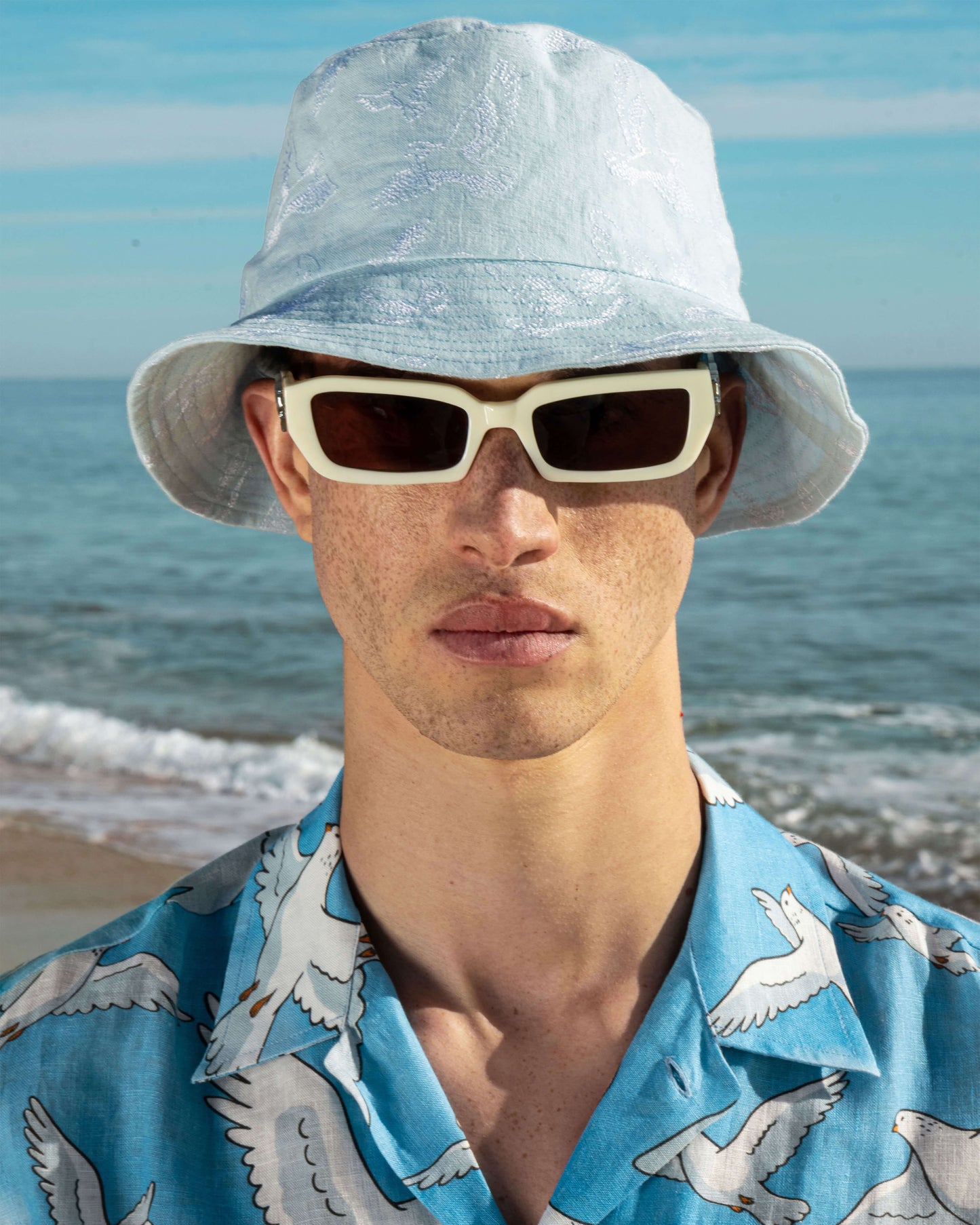 Vilebrequin Accessories Bucket hat Doves - VBQ x 3.PARADIS - Frosted blue