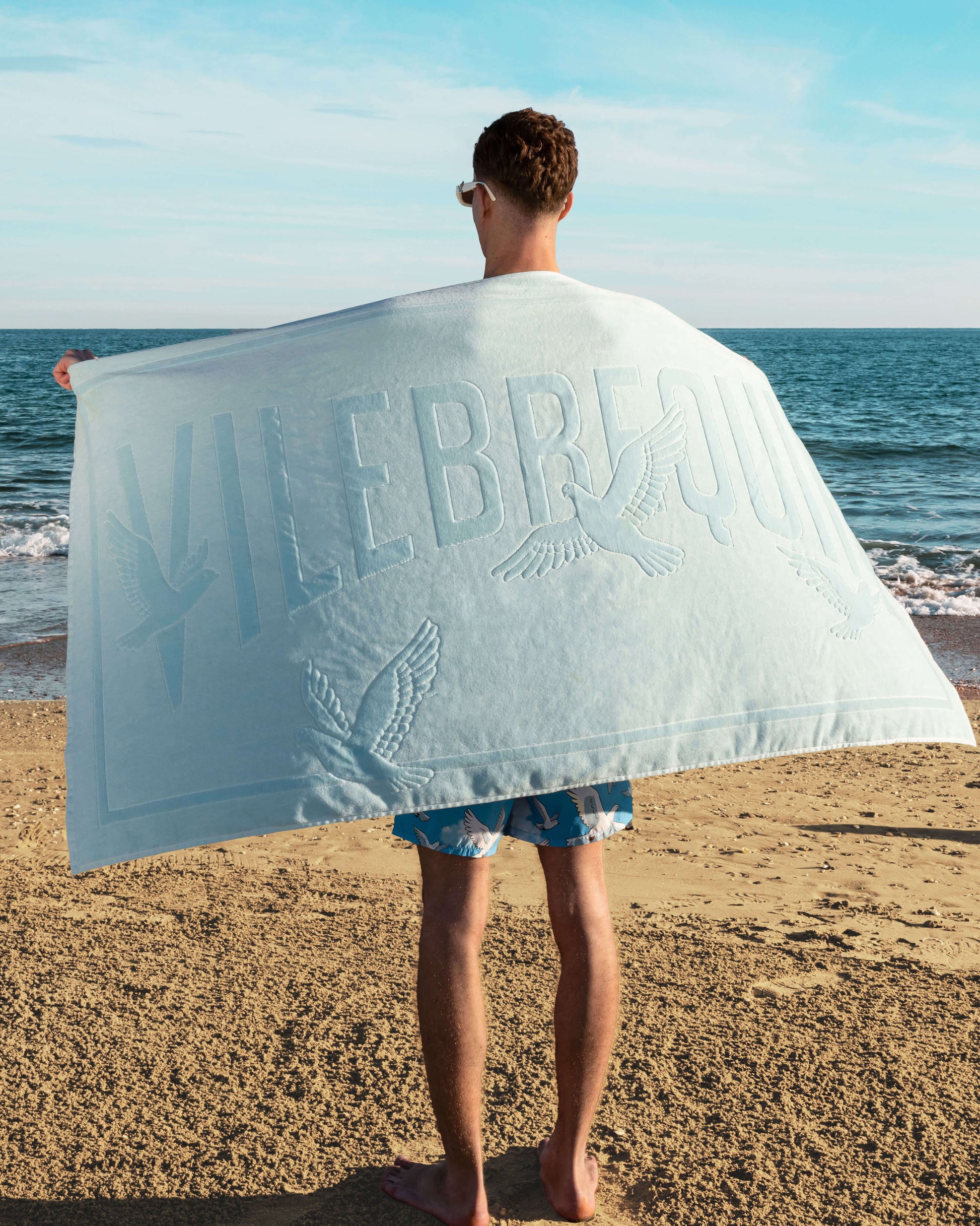 Vilebrequin Accessories Organic Cotton Beach Towel Doves - VBQ x 3.PARADIS - Frosted blue
