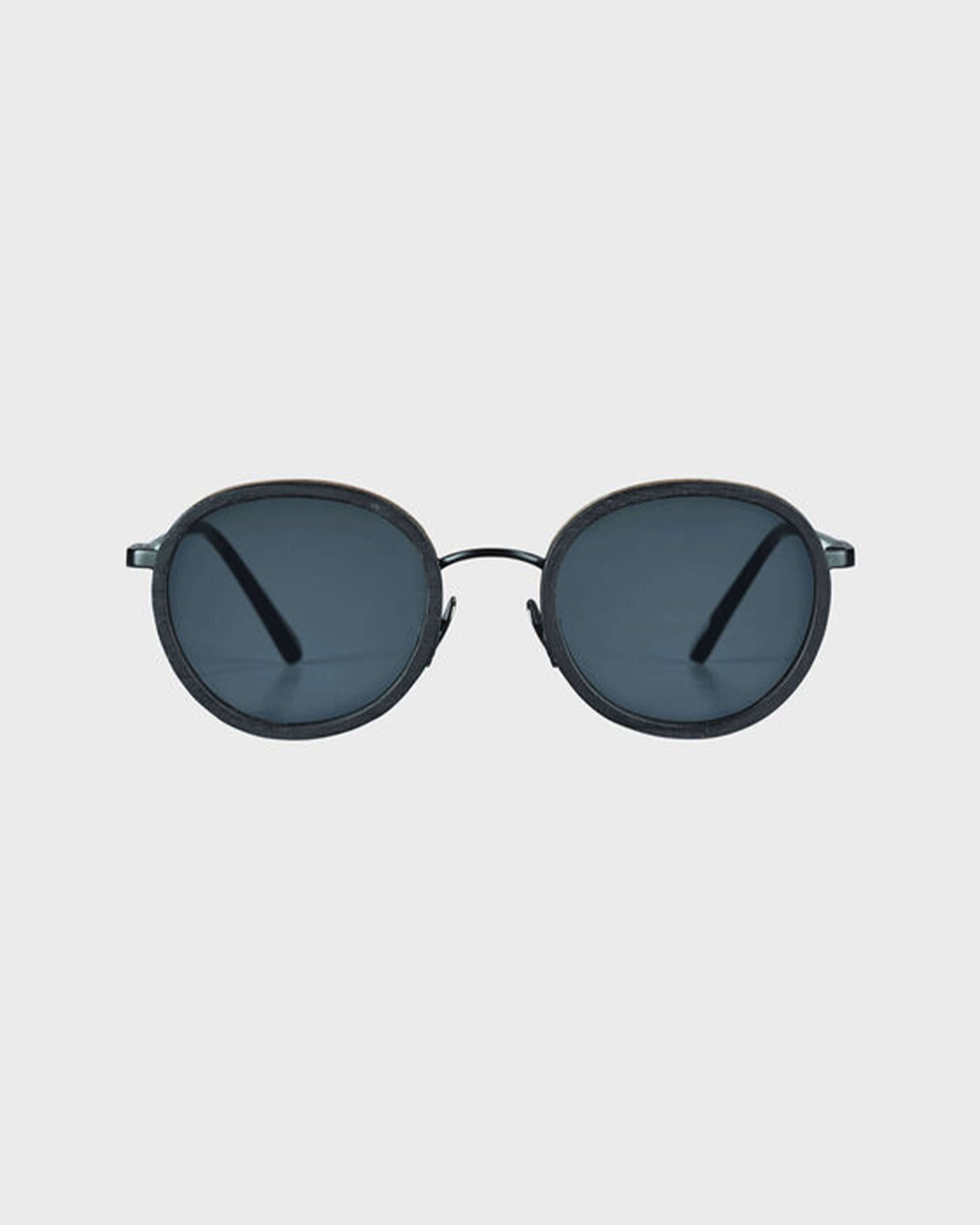 Vilebrequin Accessories White Tulipwood and Sunglasses - VBQ x Shelter