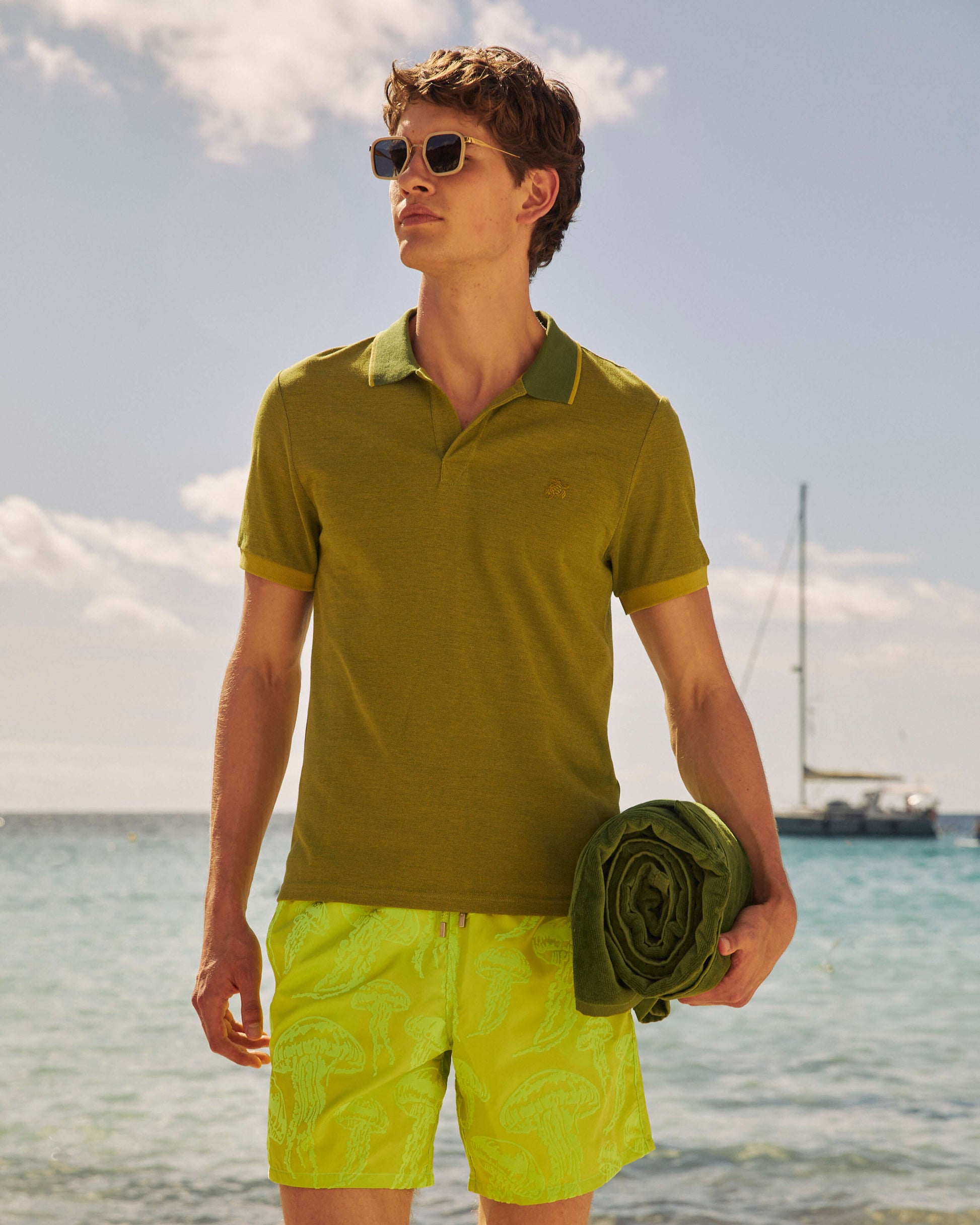Vilebrequin Men Ultra-light and packable Swim Trunks Flocked Jellyfish Dance - Green Acide