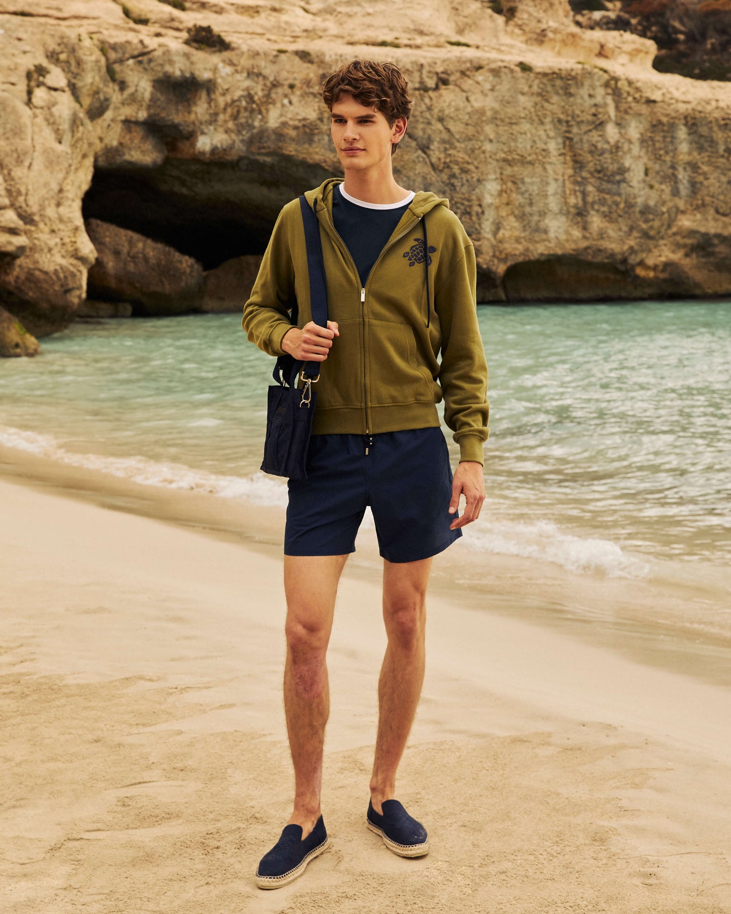 Vilebrequin Men Micro-Perforated Ultra-Light and Packable Swim Trunks Solid - Blue Navy