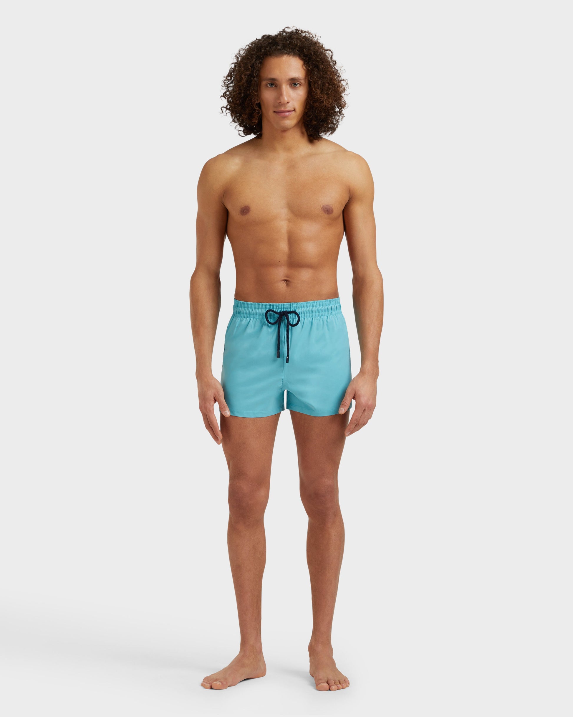 Vilebrequin Men Swimwear Short and Fitted Stretch Solid | Site Vilebrequin | MANH9E00