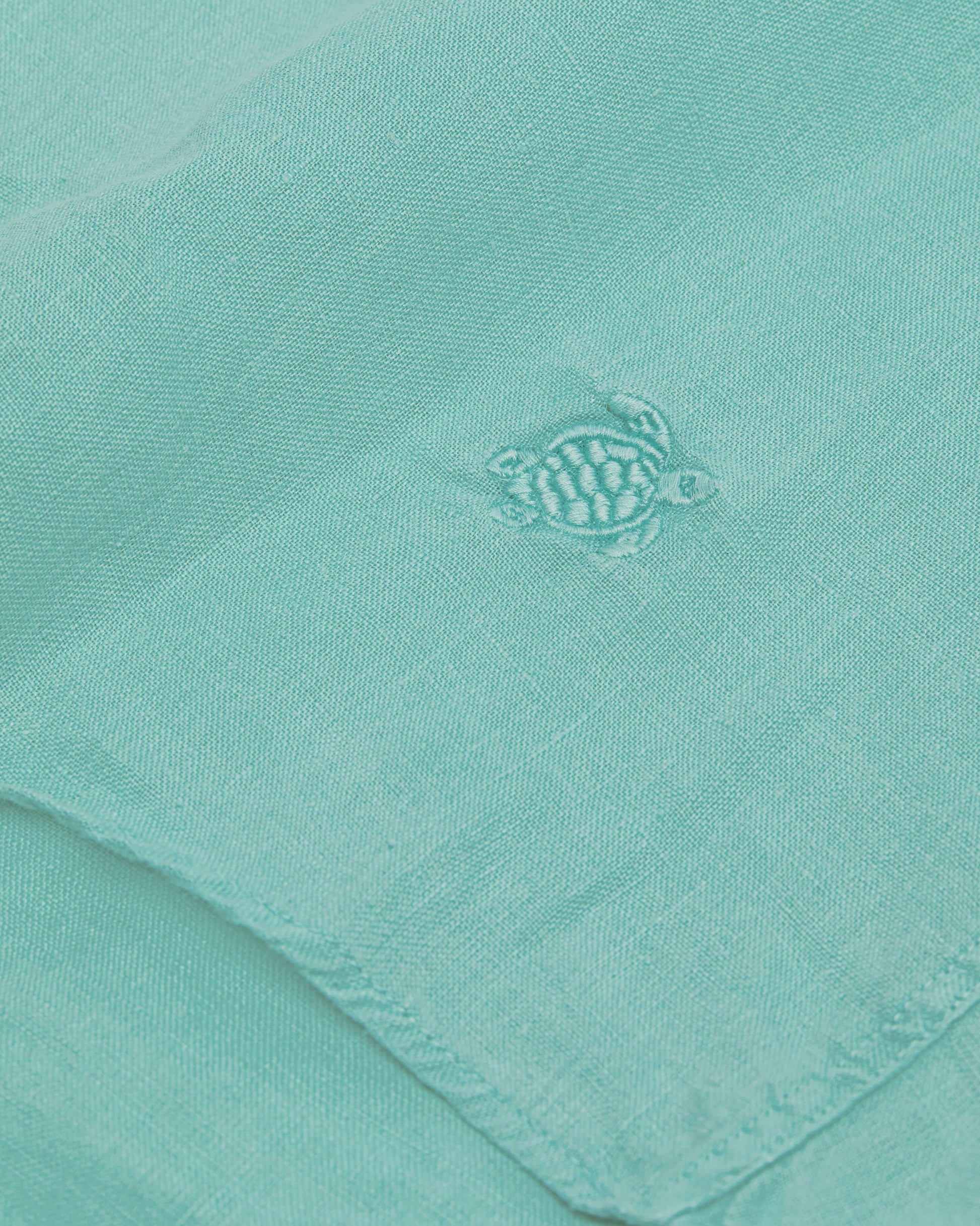 Vilebrequin Men Mineral Dye Linen Bowling Shirt - Green Aventurine