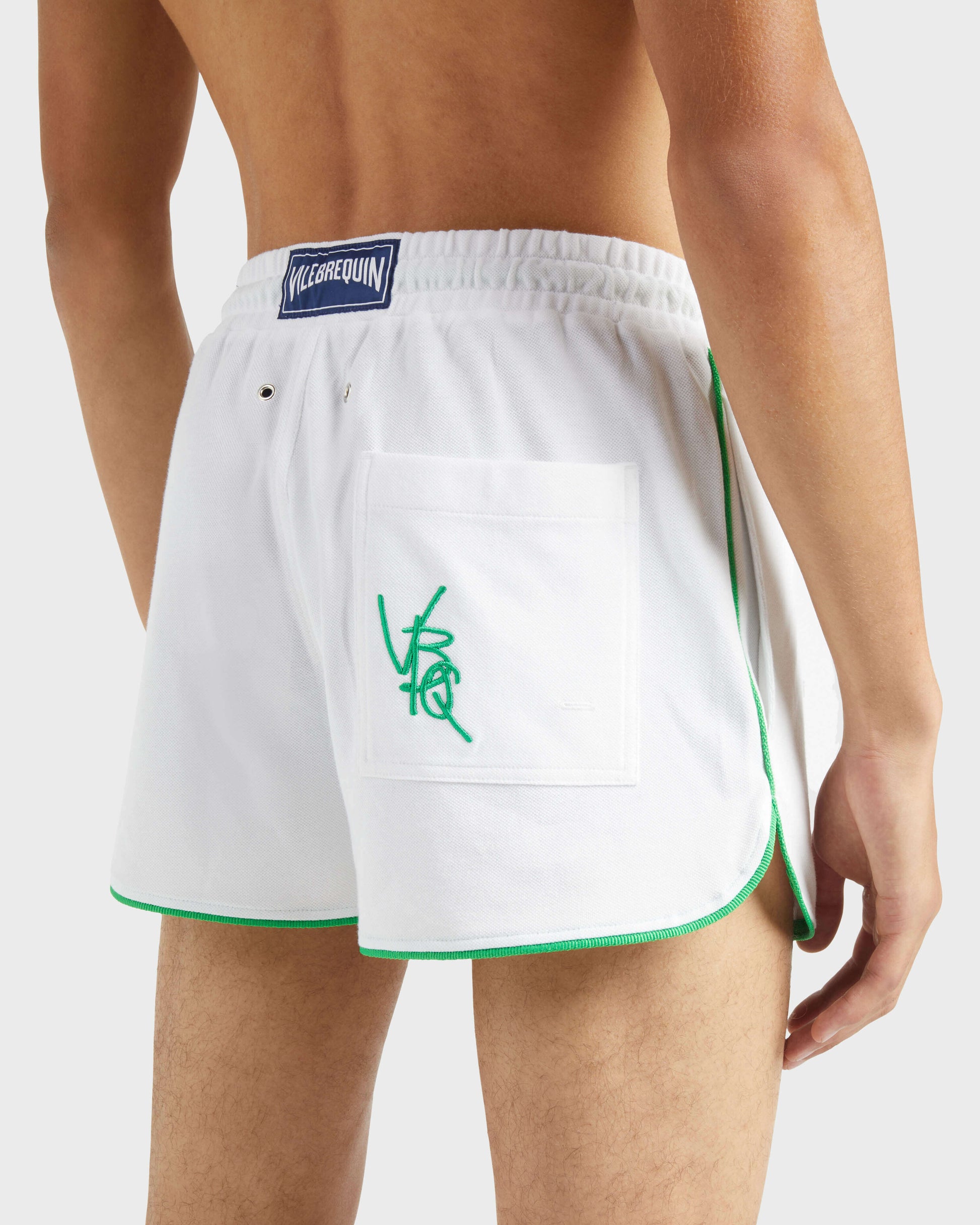 Vilebrequin Men Organic Cotton Bermuda Shorts Vbq Line - White