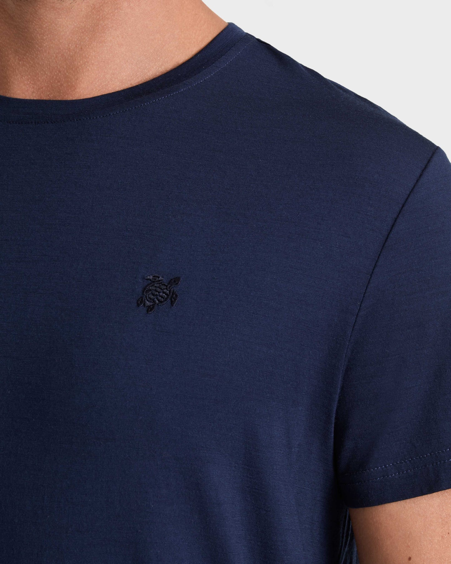 Vilebrequin Men Wool T-shirt Solid - Blue Navy