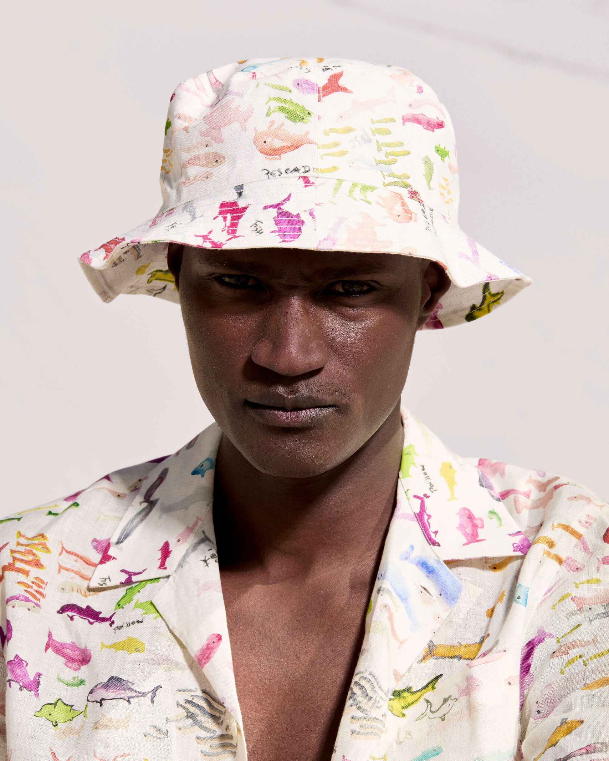 Vilebrequin Accessories Linen Bucket hat Pescador - VBQ x Fabrice Hyber - White Papier